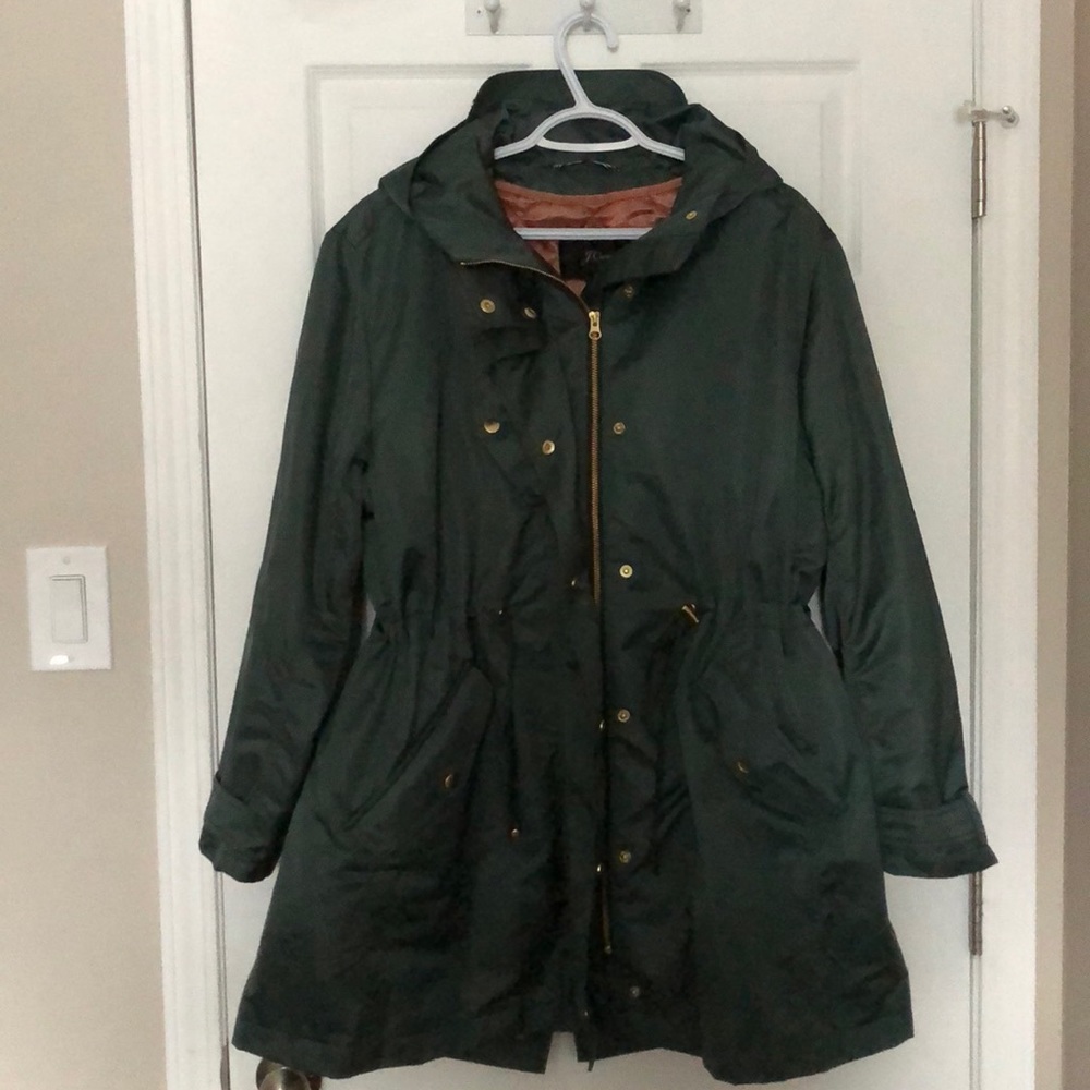 REPOSH J. Crew Green Coat size XL